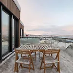Large, Modern With Amazing Views And Heated Indoor Garage Lejlighed *
