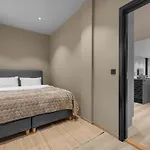 Large, Modern With Amazing Views And Heated Indoor Garage Lejlighed *